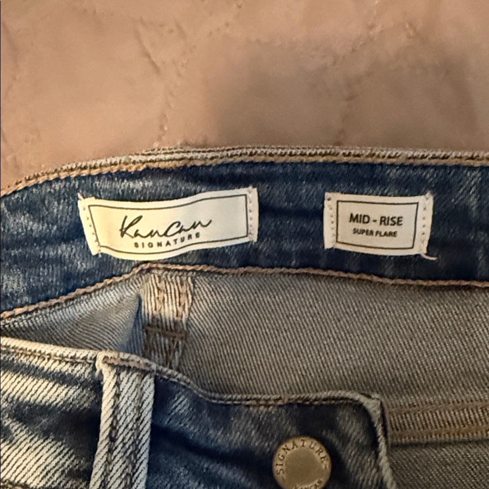 KanCan Distressed Blue Ankle Jeans - Picture 3 of 6